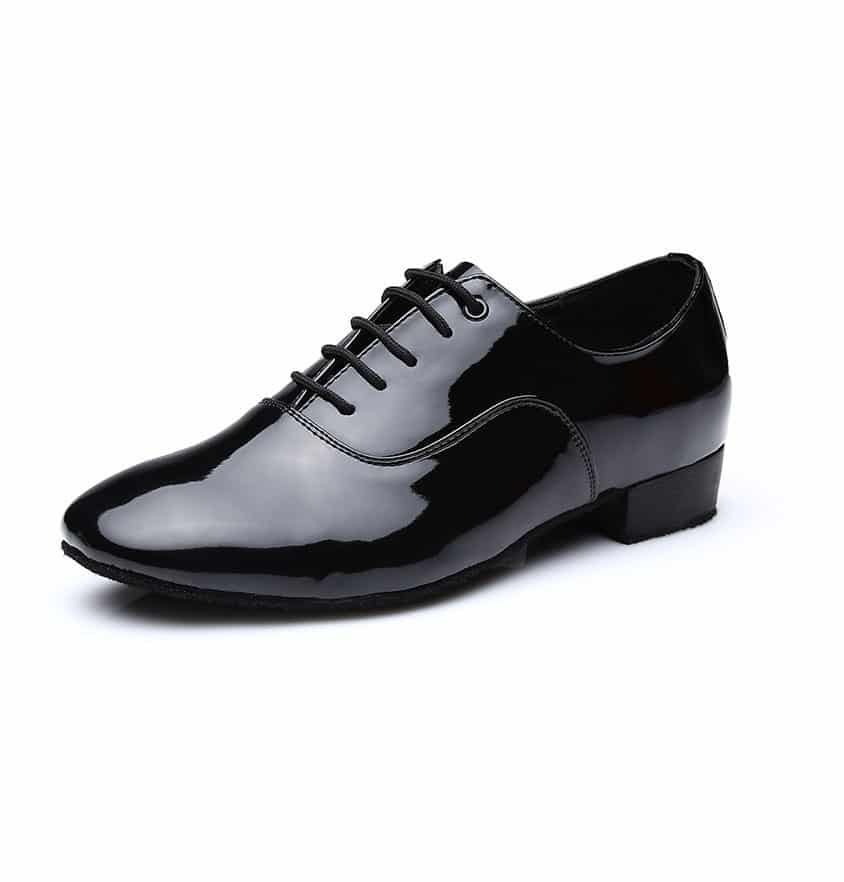 ballroom-xoroi-andrika-papoutsia-latin-eyrwpaikwn-xorwn-xamilo-takouni