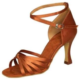 ballroom-xoroi-gynaikeia-papoytsia-latin-psilo-takoyni-kafe-mpronze