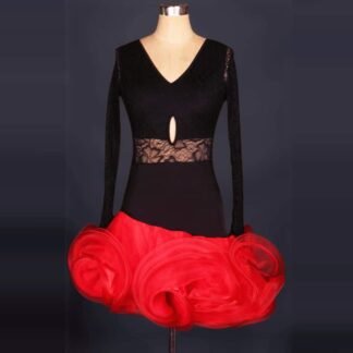 latin-gynaikeio-forema-asymetro-latin-salsa-kokkino